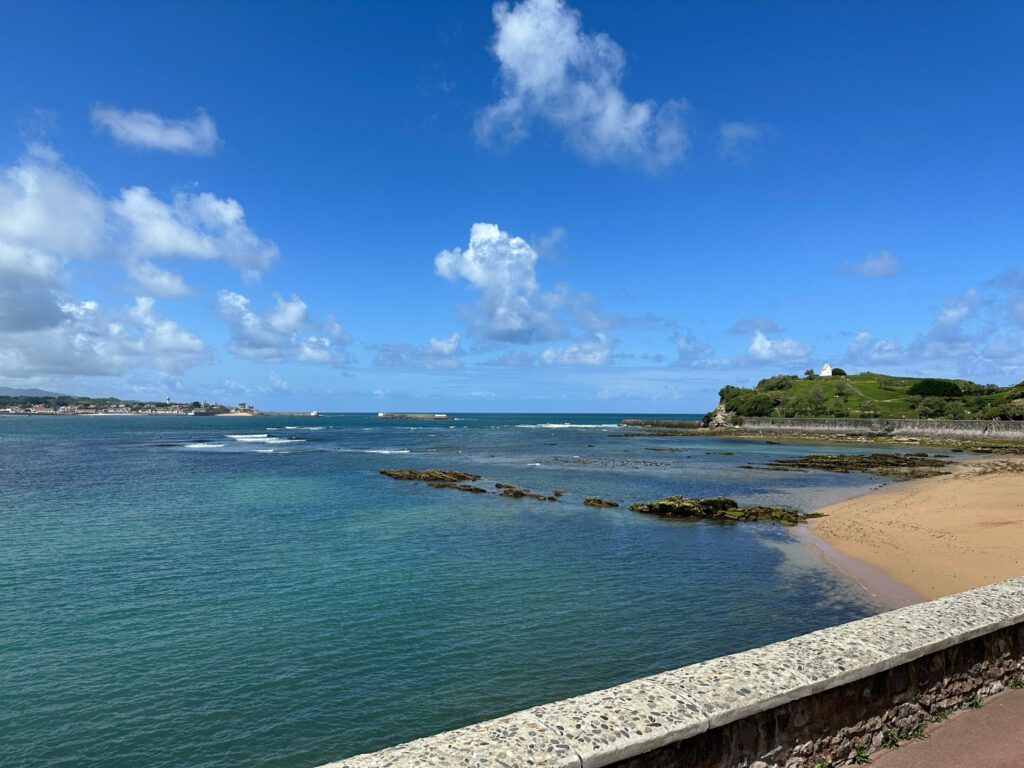 Sainte Barbe Inside SaintJeandeLuz Surf Spot Guide, Forecast, cam