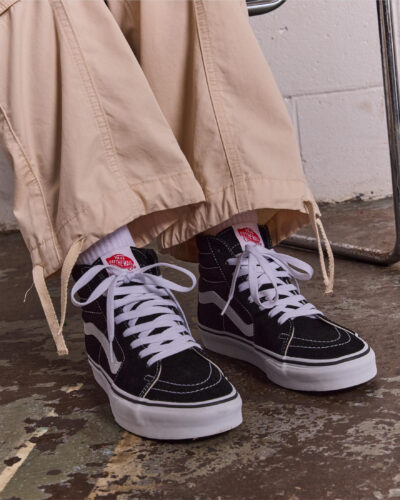 Vans Women's Sk8 Hi-Top Shoes in Black Size 11.5