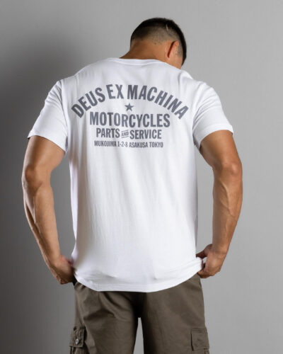 Deus Ex Machina Men's Tokyo Address T-Shirt in White Size XS
